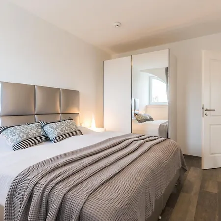 Victoria Luna Penthouse No 10 Strandstrstr48 Zingst