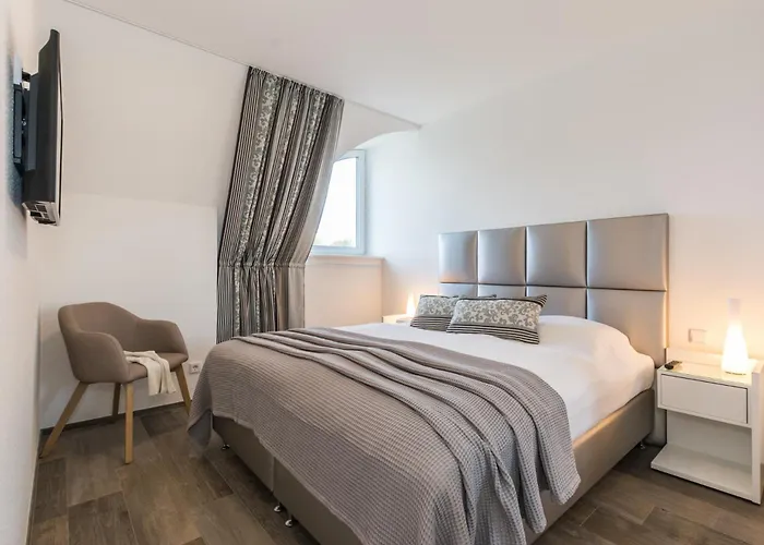 Victoria Luna Penthouse No 10 Strandstrstr48 アパート ツィングシュト