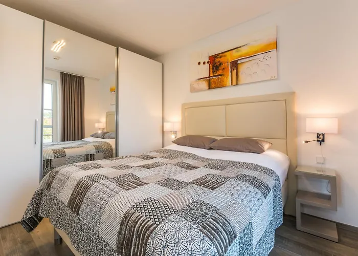 Victoria Luna Penthouse No 10 Strandstrstr48 * ツィングシュト